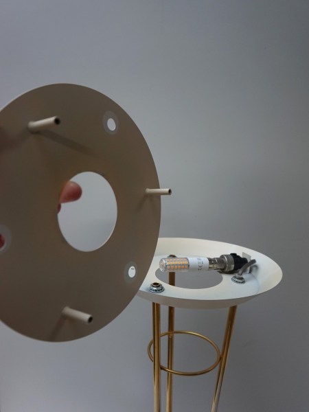 Herda-tafellamp-vintage-Memphis-Conical-table-lamp-Memphis-Dutch-postmodern- 00003